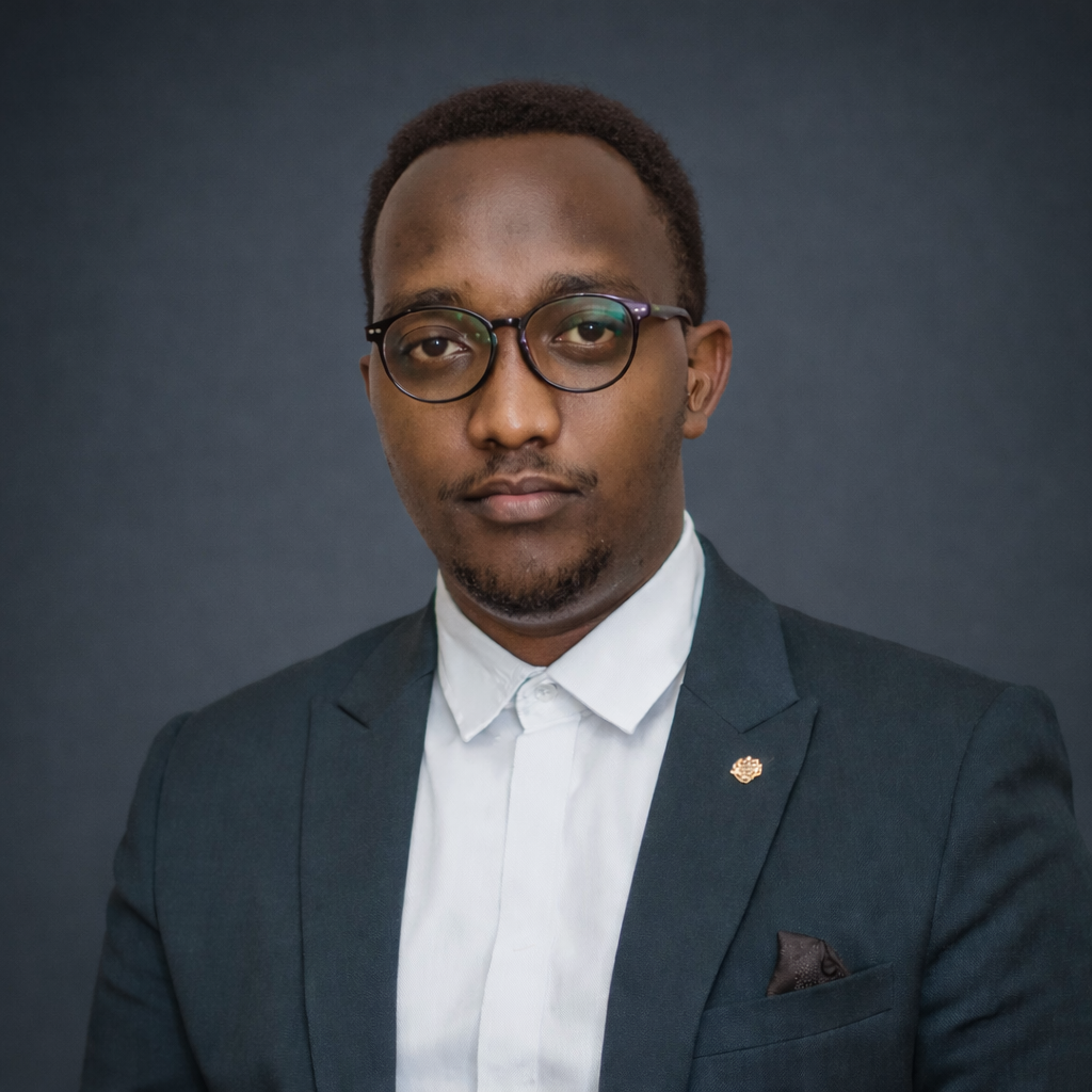 NDAHINDURWA James